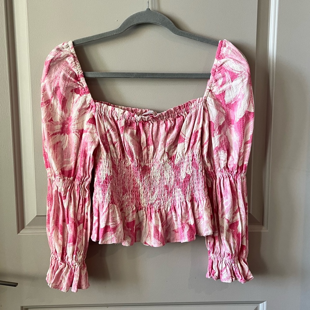OLIVACEOUS Top- M